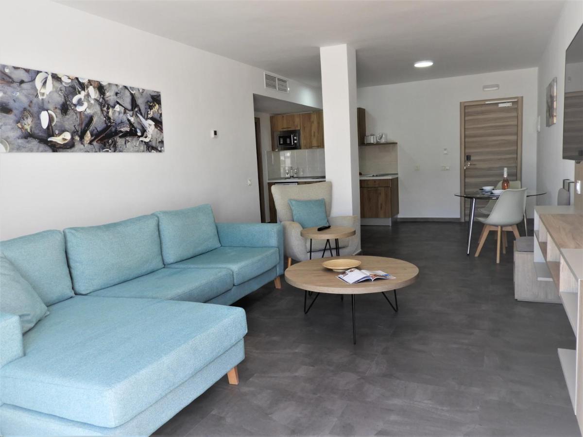 Apartamentos Santa Rosa Коста Тегисе Екстериор снимка