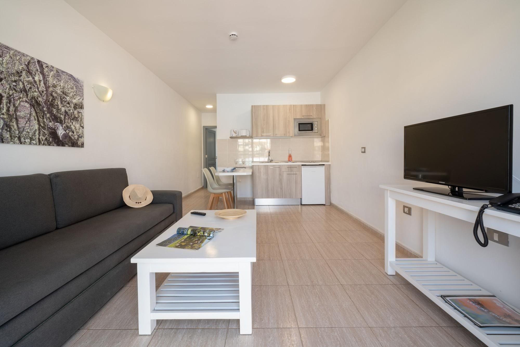 Apartamentos Santa Rosa Коста Тегисе Екстериор снимка