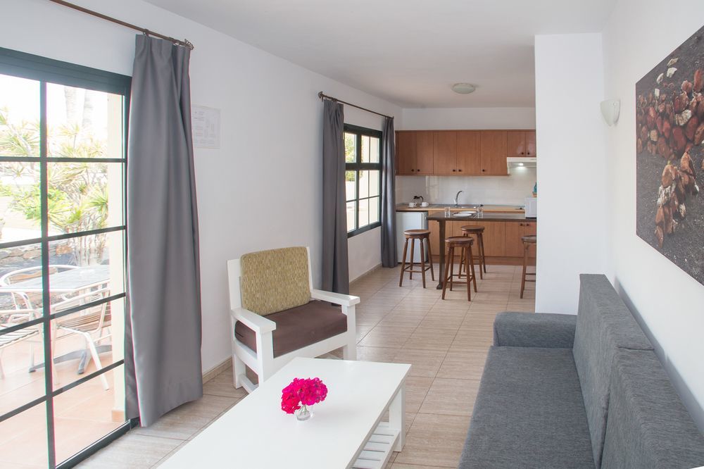 Apartamentos Santa Rosa Коста Тегисе Екстериор снимка